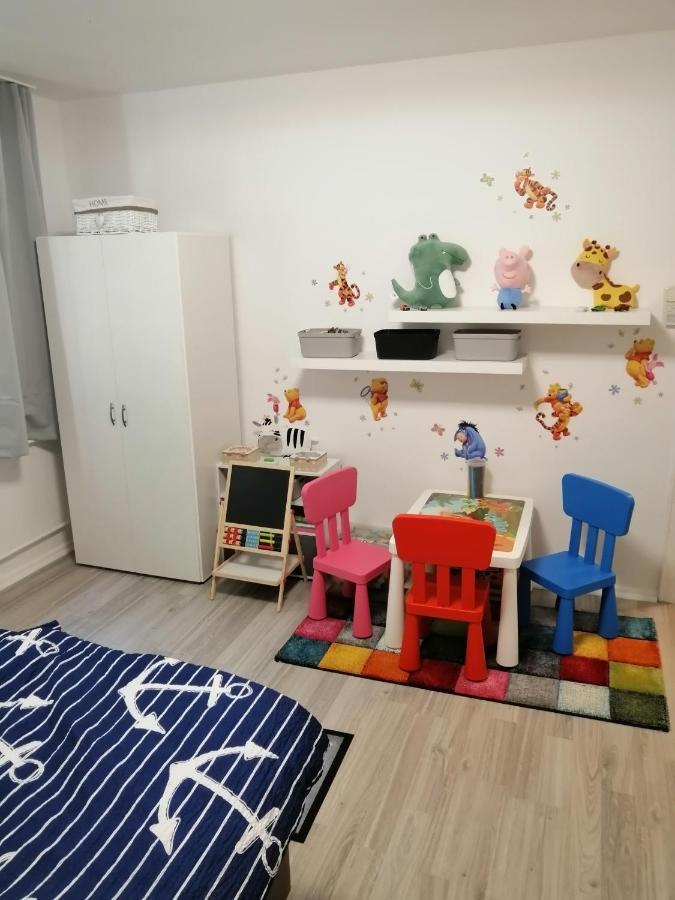 Familien Fewo Wohnung 1 Mit Kinder Spielecke Erdgeschoss An Der Muhle Am Wochenmarkt Bremerhaven Exterior foto